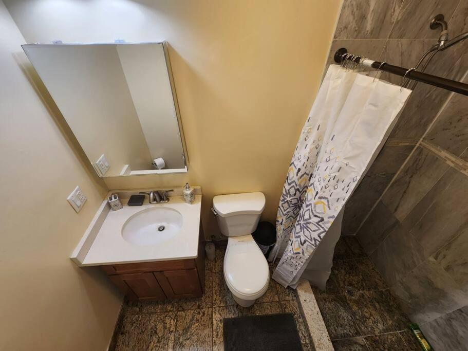 Classy 3 Bed Near Nyc With View! Union City Exterior foto