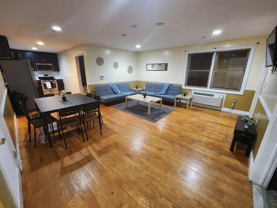 Classy 3 Bed Near Nyc With View! Union City Exterior foto